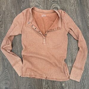 Aerie Long Sleeve Ribbed Henley - Warm Brown